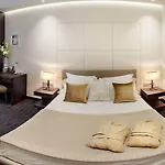 Cosmopolita Boutique & 4* Castell-Platja d'Aro