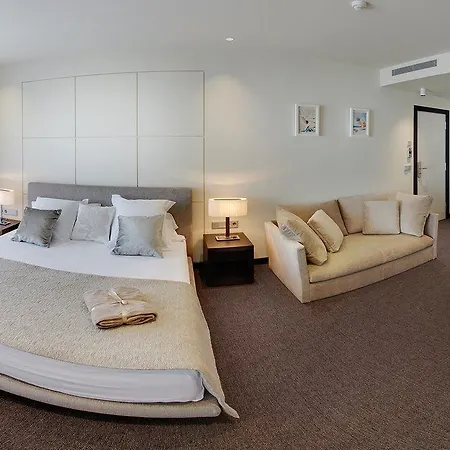 Hotell Cosmopolita Boutique & 4*