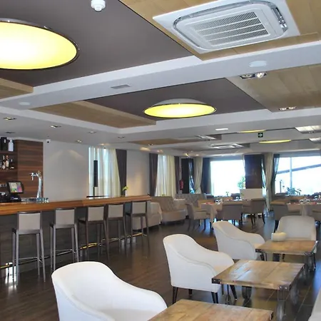 Cosmopolita Boutique&spa 4*