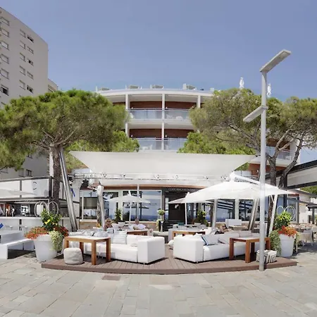 Cosmopolita Boutique & 4* Platja d'Aro