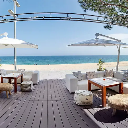 Cosmopolita Boutique &