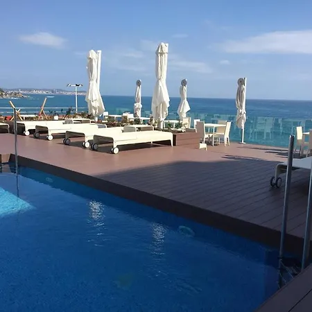 Cosmopolita Boutique & מלון פלטחה ד'ארו