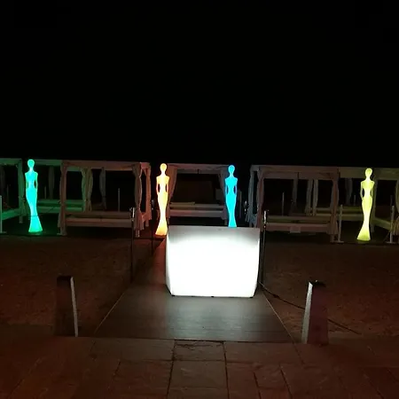 Szálloda Cosmopolita Boutique & 4*
