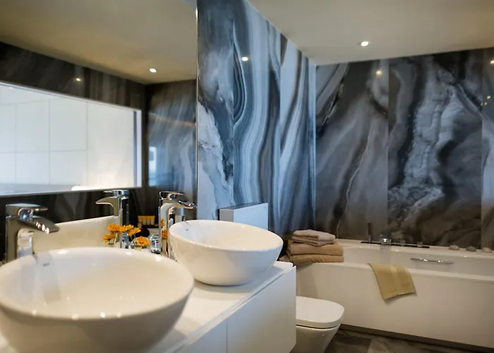 Cosmopolita Boutique & 4* Платья-де-Аро