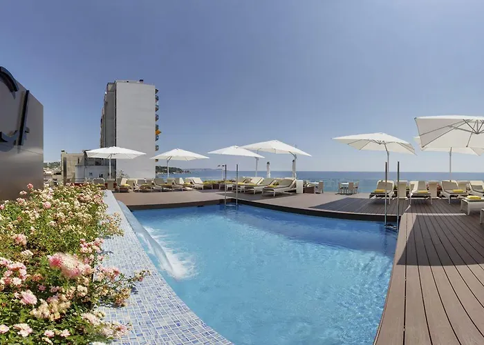 Otel Cosmopolita Boutique & 4*