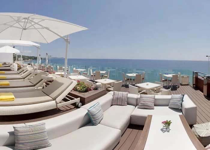 Cosmopolita Boutique & Otel Platja d'Aro