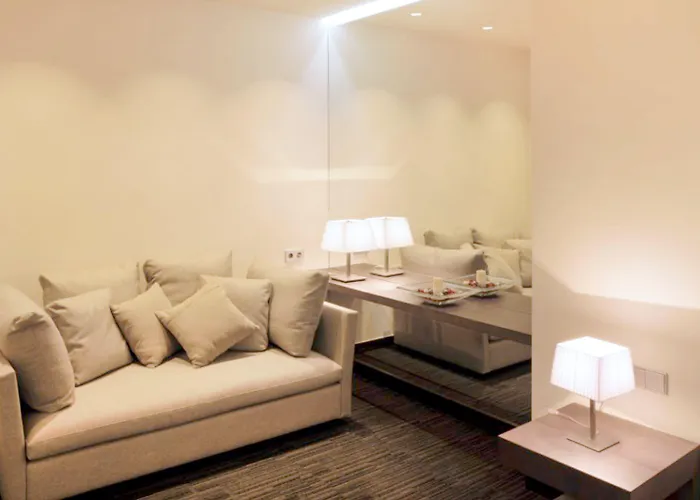 Otel Cosmopolita Boutique & 4*