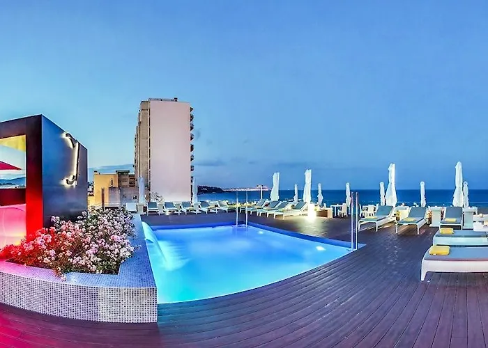 Cosmopolita Boutique & Отель