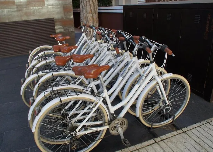 Cosmopolita Boutique &