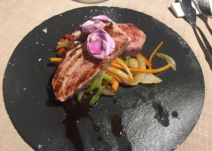 Cosmopolita Boutique & 4* Платья-де-Аро