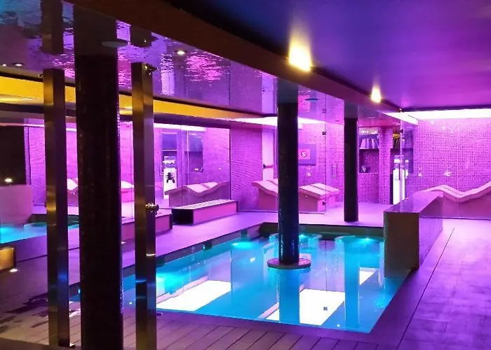 Cosmopolita Boutique & 4*