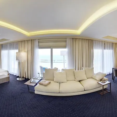 Cosmopolita Boutique & 4* Платжа-д'Ару