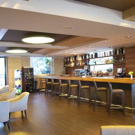 Cosmopolita Boutique & 4* Платжа-д'Ару