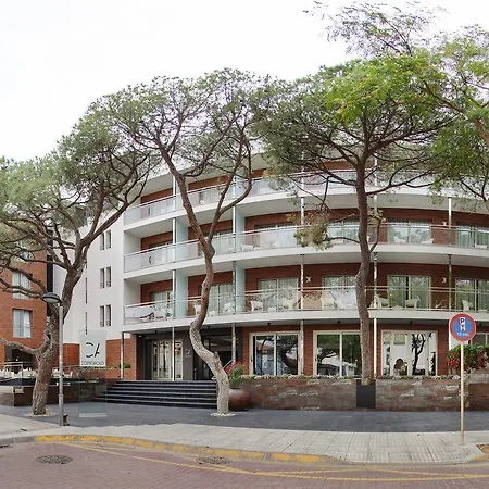 Cosmopolita Boutique & 4* Платжа-д'Ару