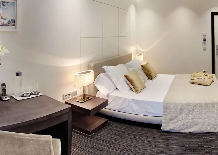 Cosmopolita Boutique & 4*