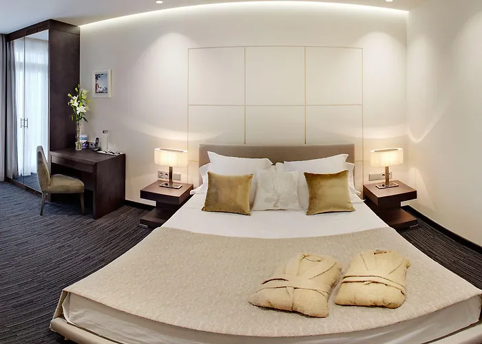 Cosmopolita Boutique & 4* Platja d'Aro (Playa de Aro)