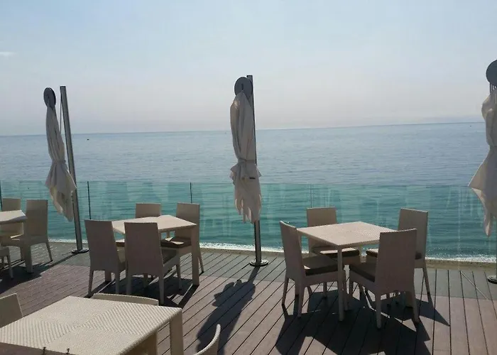 Cosmopolita Boutique & Hotel